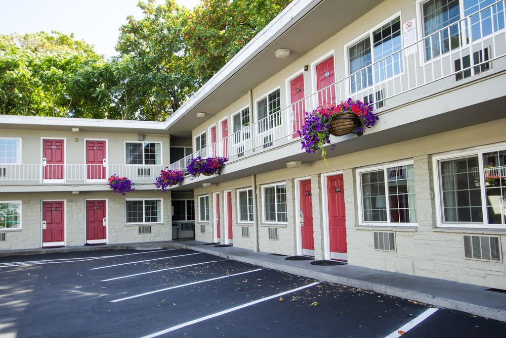Campus Inn & Suites Eugene Downtown Eksteriør billede